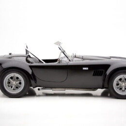 427 Cobra studio photo